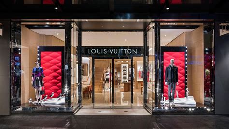 Locate Louis Vuitton Stores all over the World 